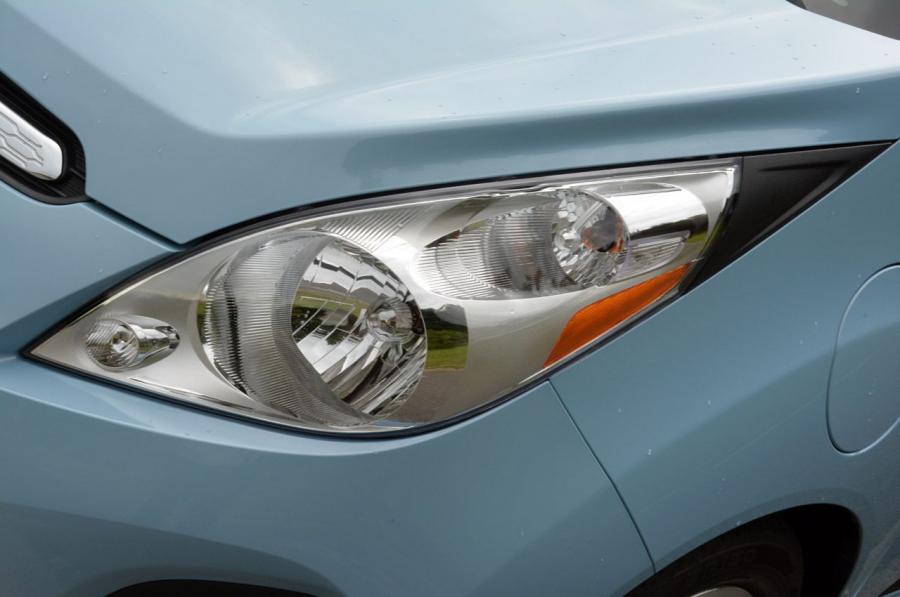  Chevrolet Spark EV 2014 года  (фото 65 из 76)